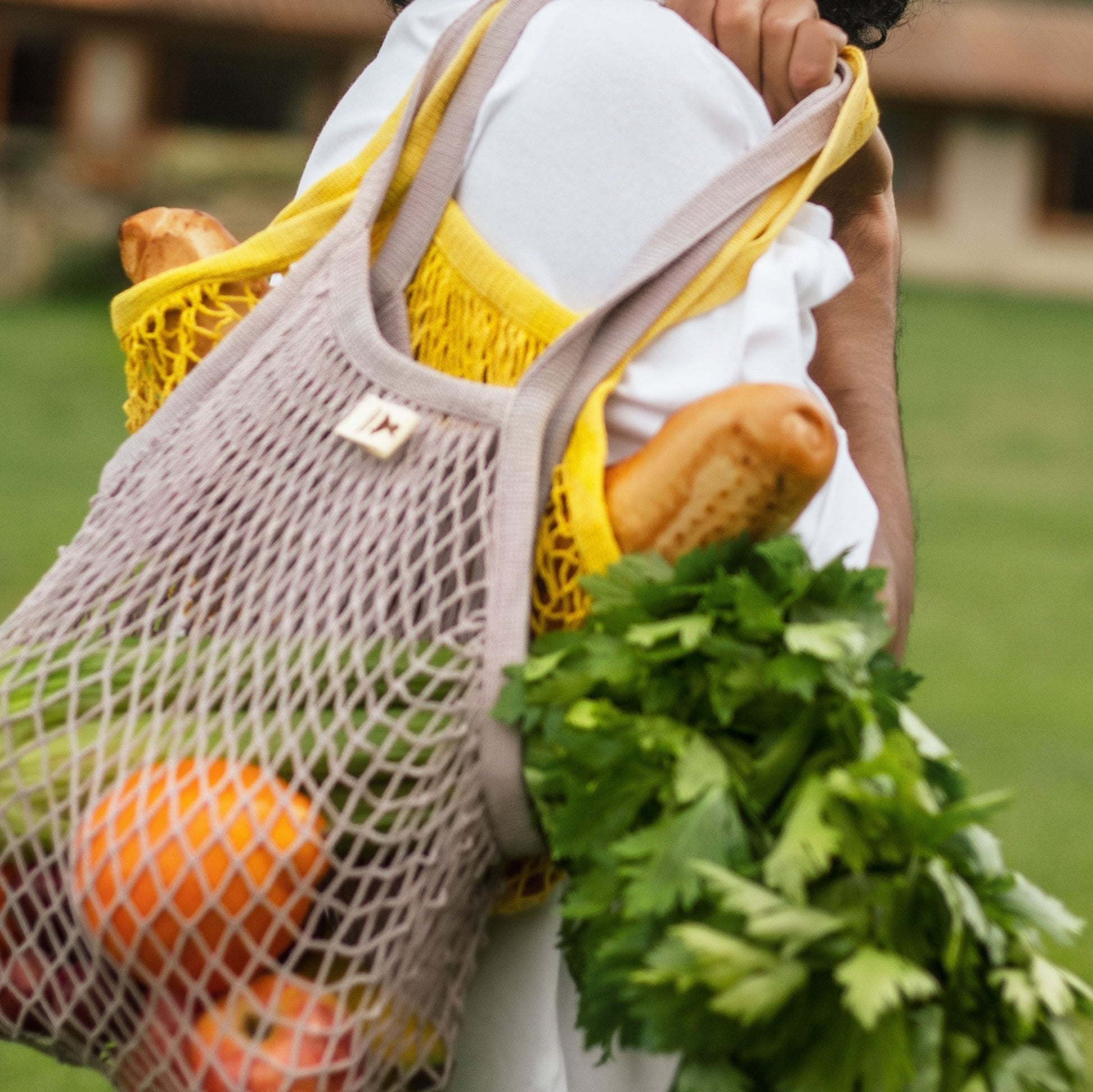 Bolso en Crochet con fruta y verduras 