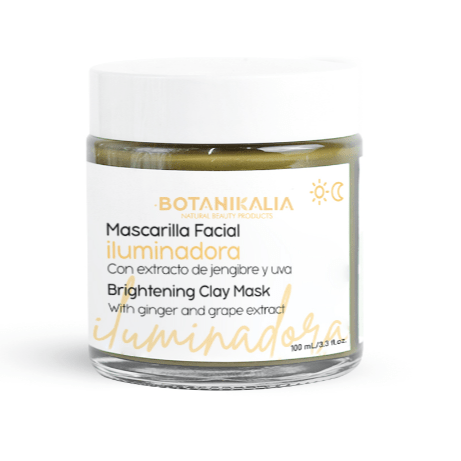 mascarilla facial iluminadora botanikalia sin su caja con fondo plano color blanco